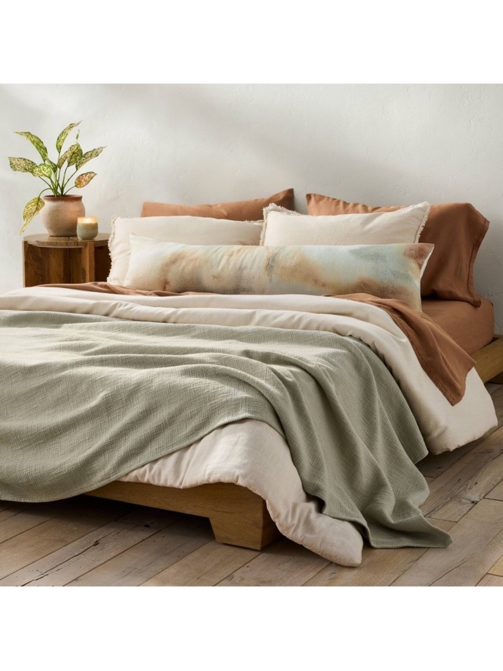 Casaluna F/Q Heavyweight Linen Blend Comforter Set in Natural - Picture 8 of 15